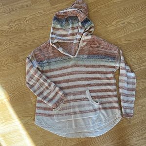 Hooded sweater, like new condition, sz L